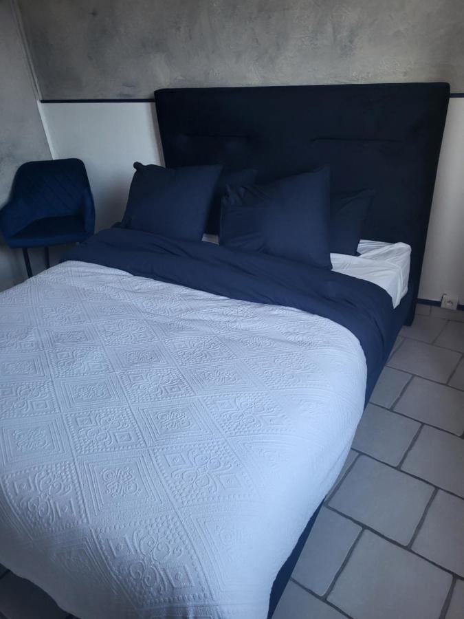 Akwaba Chez Ouli Hotel Levens Ngoại thất bức ảnh