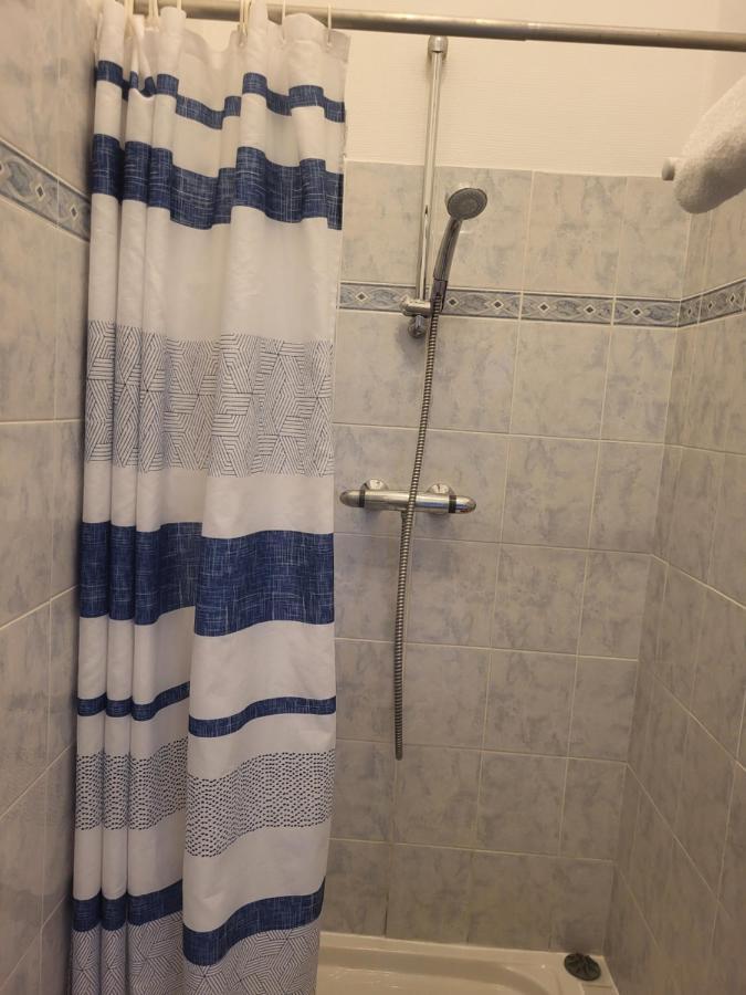 Akwaba Chez Ouli Hotel Levens Ngoại thất bức ảnh