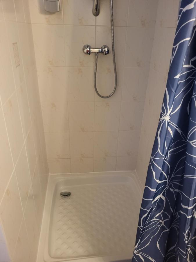 Akwaba Chez Ouli Hotel Levens Ngoại thất bức ảnh